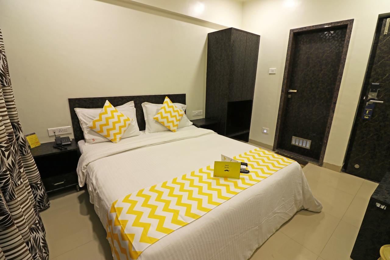 Rajdhani Pune Extérieur photo
